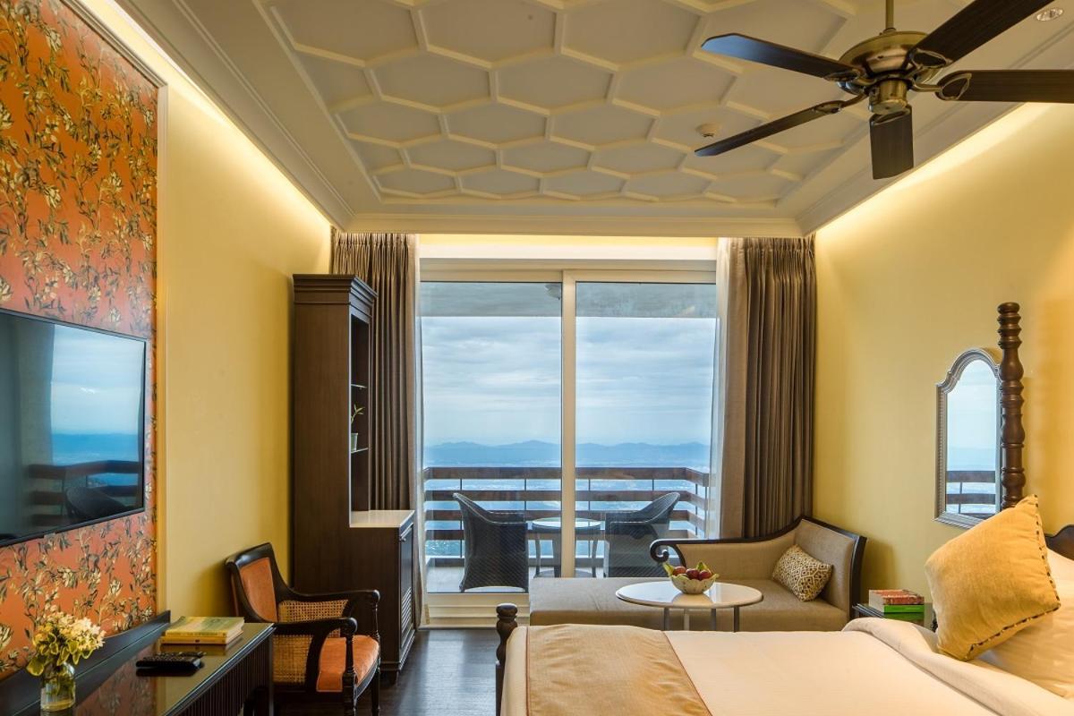 Royal Orchid Fort Resort Mussoorie Dış mekan fotoğraf