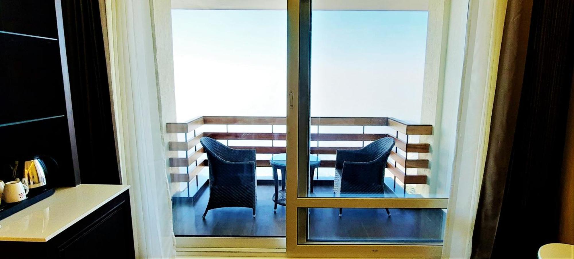 Royal Orchid Fort Resort Mussoorie Dış mekan fotoğraf