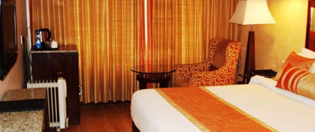 Royal Orchid Fort Resort Mussoorie Dış mekan fotoğraf