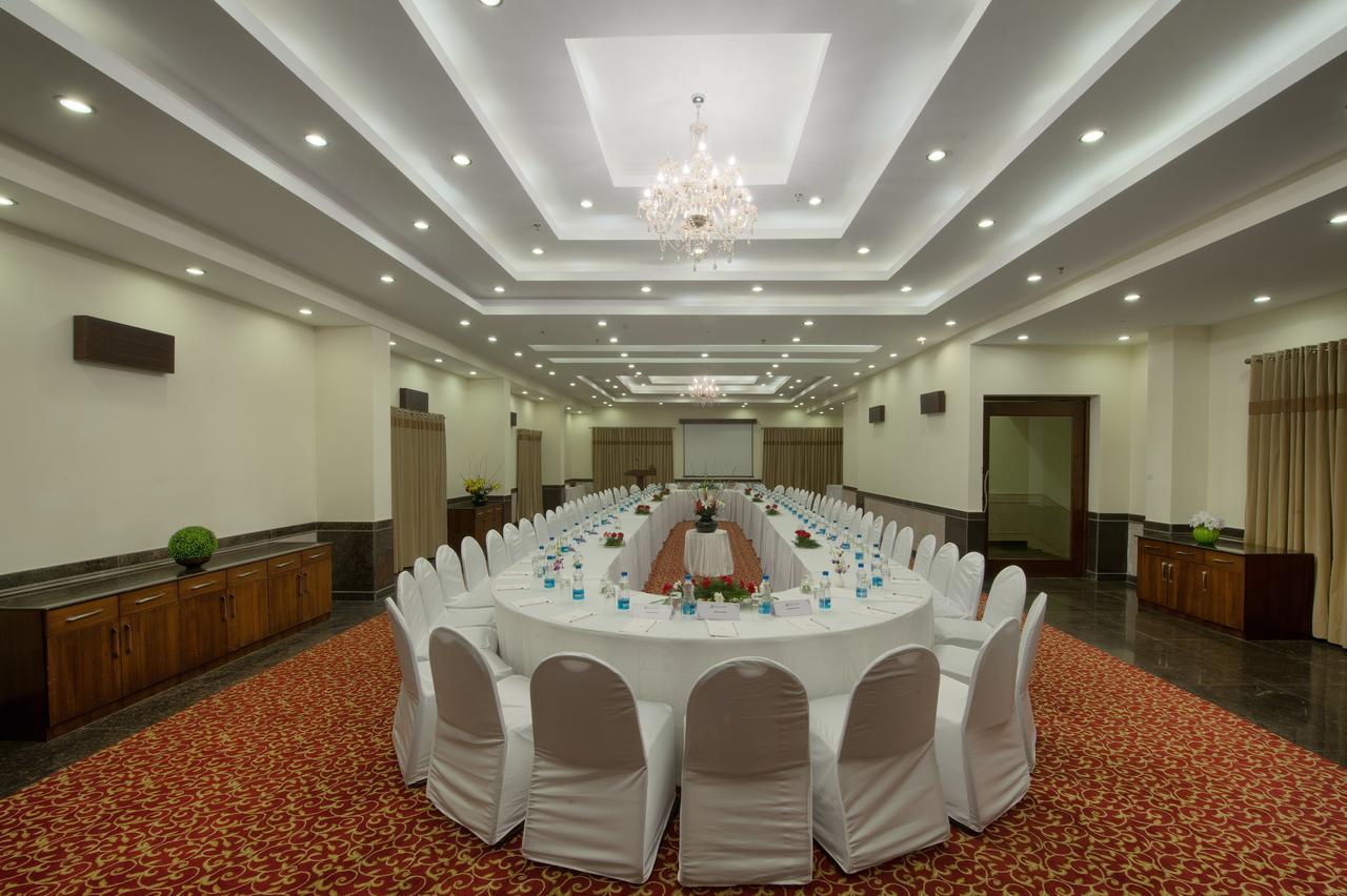 Royal Orchid Fort Resort Mussoorie Dış mekan fotoğraf